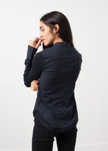 Carica l&#39;immagine nel visualizzatore di Gallery, Soft Sleeve Button Up