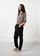 Carica l&#39;immagine nel visualizzatore di Gallery, Alia Knit Trouser