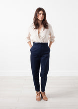 Carica l&#39;immagine nel visualizzatore di Gallery, Tapered Trouser