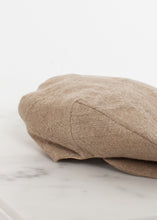 Carica l&#39;immagine nel visualizzatore di Gallery, Big Moon Hat