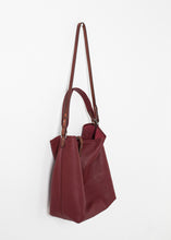 Carica l&#39;immagine nel visualizzatore di Gallery, Pretty Grooming Bag