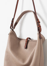 Carica l&#39;immagine nel visualizzatore di Gallery, Pretty Grooming Bag