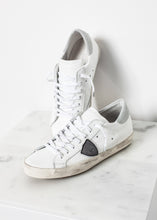 Carica l&#39;immagine nel visualizzatore di Gallery, Low Top Sneaker