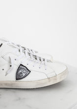 Carica l&#39;immagine nel visualizzatore di Gallery, Low Top Sneaker