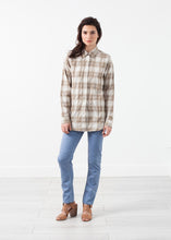 Carica l&#39;immagine nel visualizzatore di Gallery, Standard Shirt