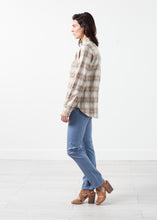 Carica l&#39;immagine nel visualizzatore di Gallery, Standard Shirt