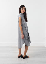 Carica l&#39;immagine nel visualizzatore di Gallery, Embraced Tunic