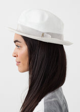 Carica l&#39;immagine nel visualizzatore di Gallery, Hobo Hat
