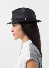 Carica l&#39;immagine nel visualizzatore di Gallery, Hobo Hat