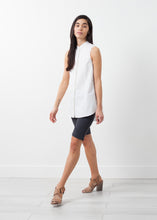 Carica l&#39;immagine nel visualizzatore di Gallery, Sleeveless Tunic