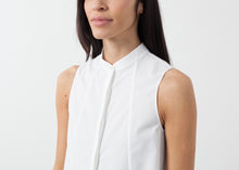 Carica l&#39;immagine nel visualizzatore di Gallery, Sleeveless Tunic