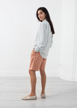 Carica l&#39;immagine nel visualizzatore di Gallery, Classic Button Down