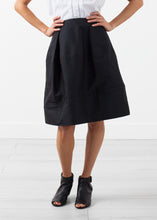 Carica l&#39;immagine nel visualizzatore di Gallery, Reversi Skirt
