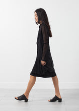 Carica l&#39;immagine nel visualizzatore di Gallery, Button Up Dress