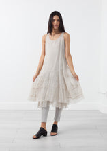 Carica l&#39;immagine nel visualizzatore di Gallery, Patchwork Dress