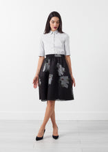 Carica l&#39;immagine nel visualizzatore di Gallery, Short Silk Skirt