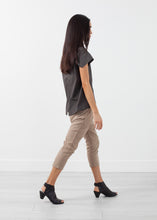 Carica l&#39;immagine nel visualizzatore di Gallery, Laney Shirt