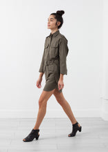 Carica l&#39;immagine nel visualizzatore di Gallery, Belted Surplus Dress