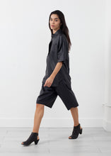 Carica l&#39;immagine nel visualizzatore di Gallery, Feather Weight Tunic