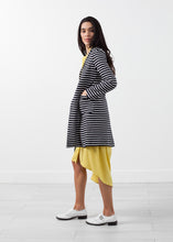 Carica l&#39;immagine nel visualizzatore di Gallery, Halo Coat
