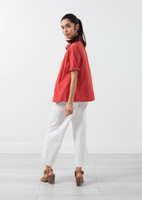 Carica l&#39;immagine nel visualizzatore di Gallery, Short Sleeve Button Up