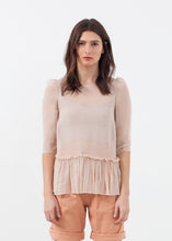 Carica l&#39;immagine nel visualizzatore di Gallery, Ruffle Top