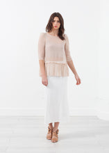 Carica l&#39;immagine nel visualizzatore di Gallery, Ruffle Top