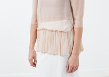 Carica l&#39;immagine nel visualizzatore di Gallery, Ruffle Top