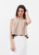 Carica l&#39;immagine nel visualizzatore di Gallery, Reversible Tie Top