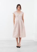 Carica l&#39;immagine nel visualizzatore di Gallery, Robe Dress
