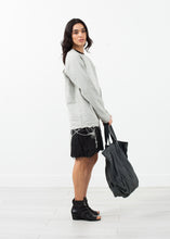 Carica l&#39;immagine nel visualizzatore di Gallery, Frayed Shirt