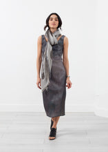 Carica l&#39;immagine nel visualizzatore di Gallery, Dial Dress