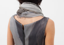Carica l&#39;immagine nel visualizzatore di Gallery, Dial Dress