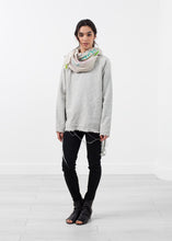 Carica l&#39;immagine nel visualizzatore di Gallery, Frayed Shirt