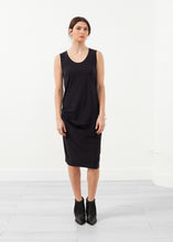 Carica l&#39;immagine nel visualizzatore di Gallery, Sleeveless Fitted Dress
