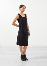 Carica l&#39;immagine nel visualizzatore di Gallery, Sleeveless Fitted Dress