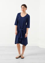 Carica l&#39;immagine nel visualizzatore di Gallery, Sleeve Dress
