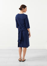 Carica l&#39;immagine nel visualizzatore di Gallery, Sleeve Dress