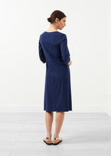 Carica l&#39;immagine nel visualizzatore di Gallery, Sleeve Dress