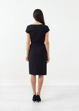Carica l&#39;immagine nel visualizzatore di Gallery, Knot Dress