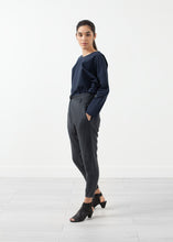 Carica l&#39;immagine nel visualizzatore di Gallery, Cross Trouser