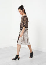 Carica l&#39;immagine nel visualizzatore di Gallery, Graphic Dress