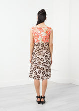 Carica l&#39;immagine nel visualizzatore di Gallery, Floral Sleeveless Dress