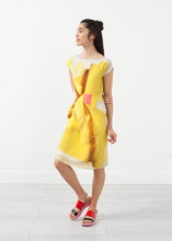 Carica l&#39;immagine nel visualizzatore di Gallery, Paper Dress