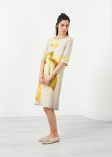 Carica l&#39;immagine nel visualizzatore di Gallery, Buttercup Dress