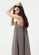 Carica l&#39;immagine nel visualizzatore di Gallery, Edna Dress