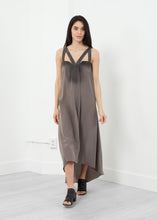 Carica l&#39;immagine nel visualizzatore di Gallery, Edna Dress