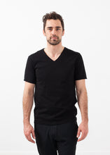 Carica l&#39;immagine nel visualizzatore di Gallery, V-Neck Tee