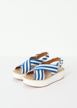 Carica l&#39;immagine nel visualizzatore di Gallery, Malabar Sandal