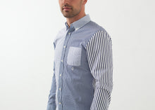Carica l&#39;immagine nel visualizzatore di Gallery, Striped Button Up